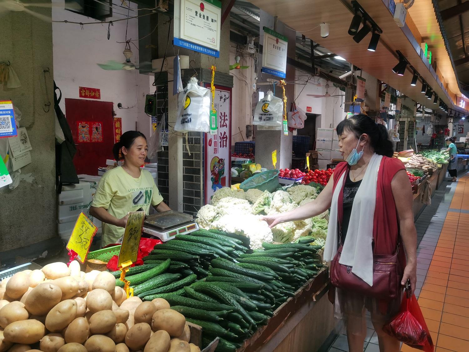 半岛·体育(中国)官方网站菜篮子拎出幸福感！广东持续推进农贸市场提档升级(图2)