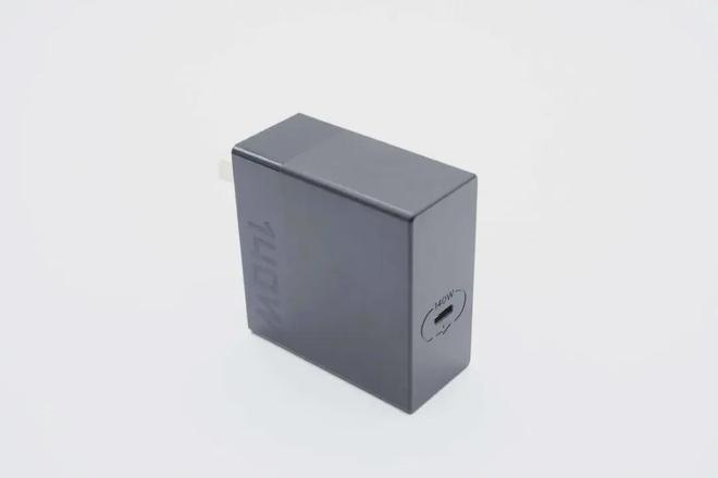 半岛·体育(中国)官方网站苹果、戴尔、联想等品牌的USB-C氮化镓快充适配器有何(图8)