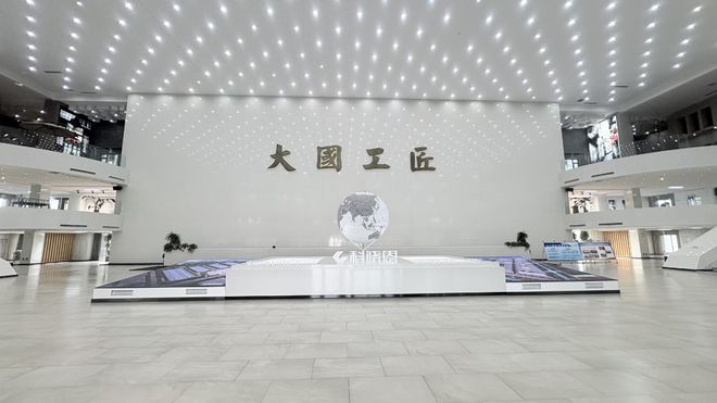 半岛·体育科饶恩公司概况